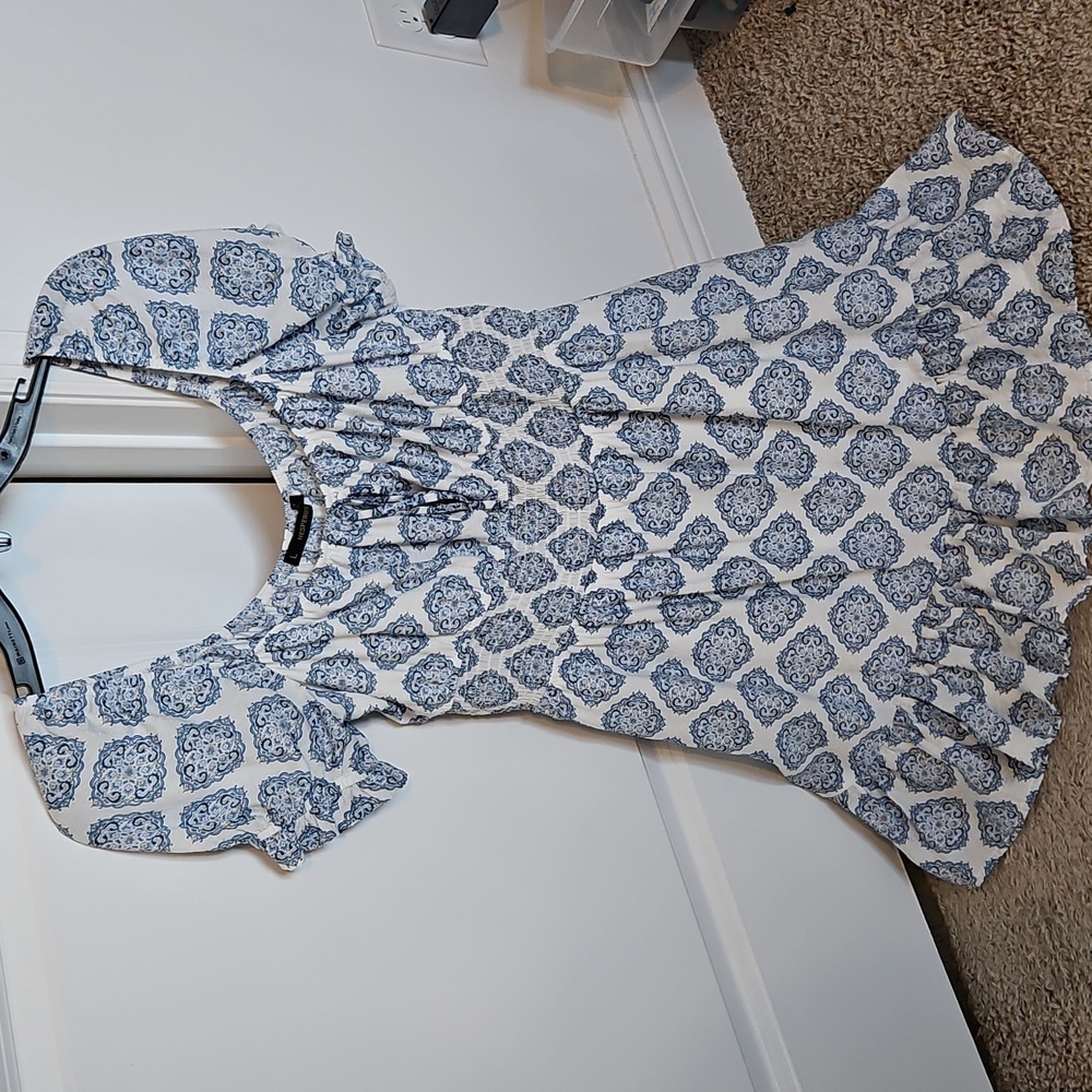 Women’s Hesperus L Blue Patterned Milkmaid Dress NWOT